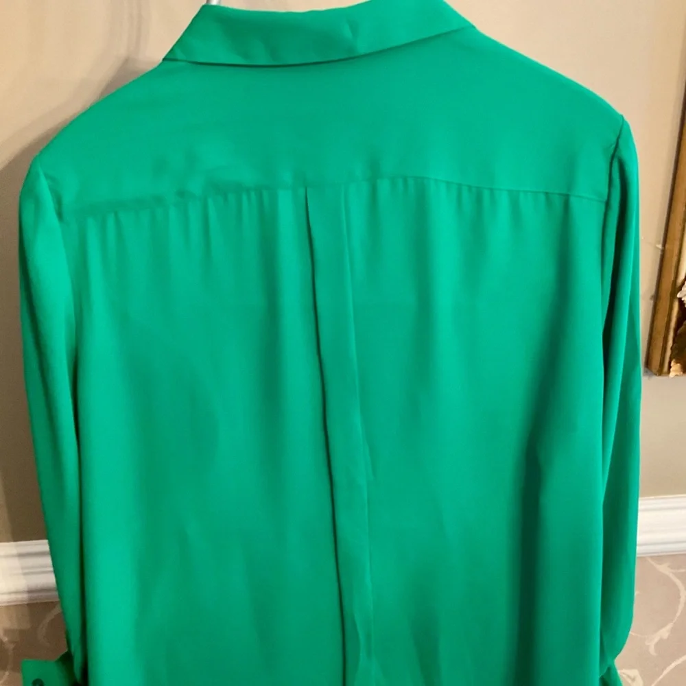 Button down blouse - Picture 2 of 3